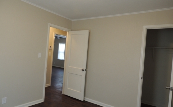 20 Bedroom #2 20 Bedroom #2